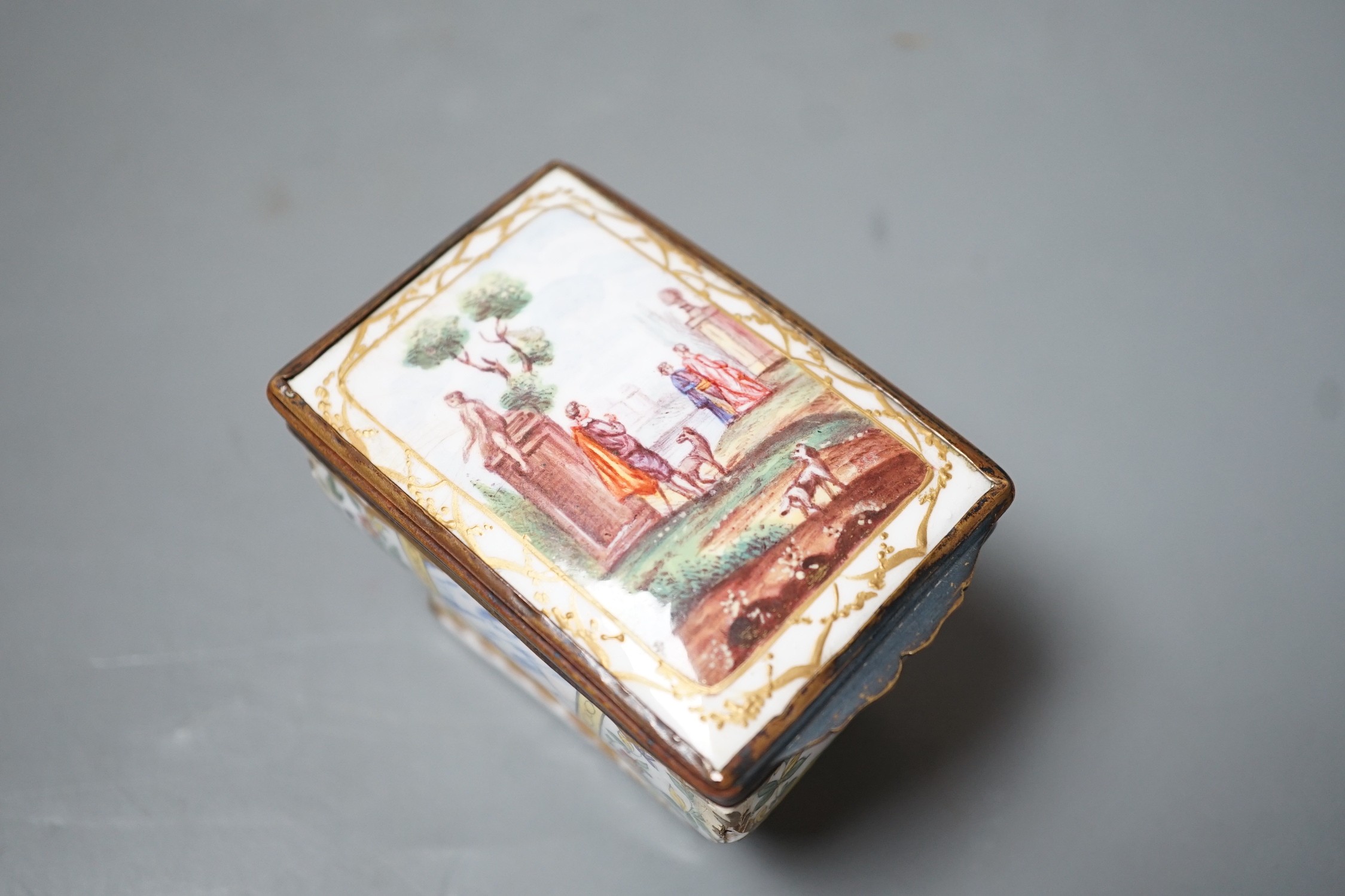 A 19th century Continental bombe shape enamel snuff box, 8cms long